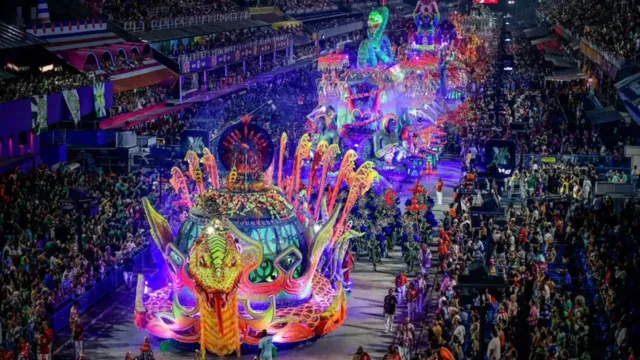 Imagem ilustrativa da notícia Viradouro "gabarita" quesitos e é campeã do carnaval 2024