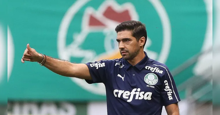 Imagem ilustrativa da notícia Palmeiras rebate rival após declaração contra Abel Ferreira