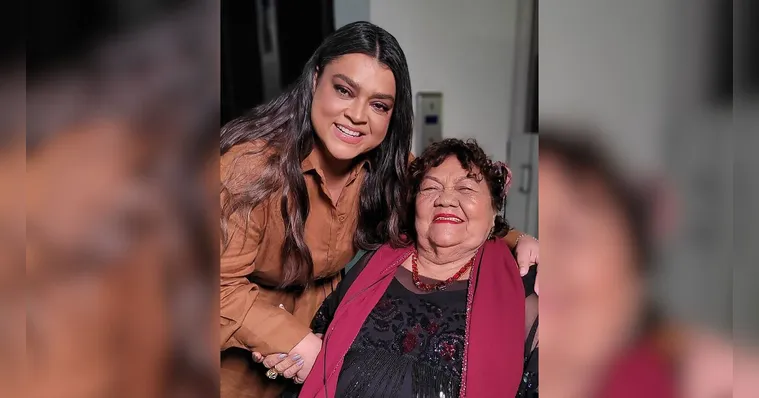 Imagem ilustrativa da notícia Dona Onete encontra Preta Gil em premiação que a homenageou