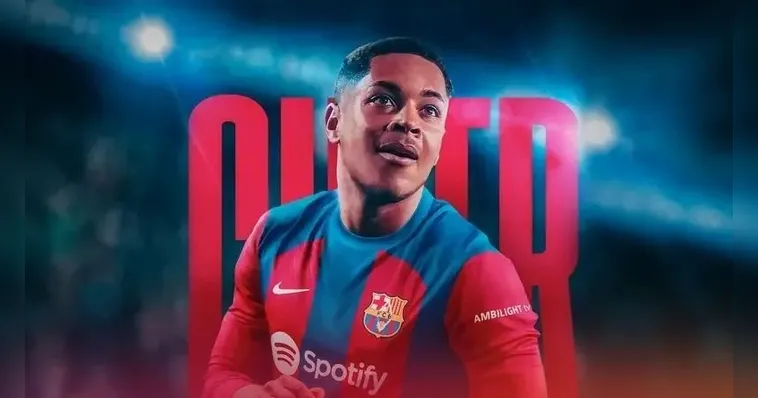 Imagem ilustrativa da notícia Barcelona presenteia torcedores com anúncio de Vitor Roque