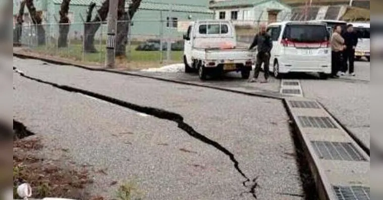 Imagem ilustrativa da notícia Terremoto de 7,6 atinge a região central do Japão