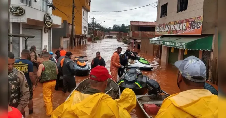 Imagem ilustrativa da notícia Defesa Civil mantém alerta para chuvas fortes em Minas