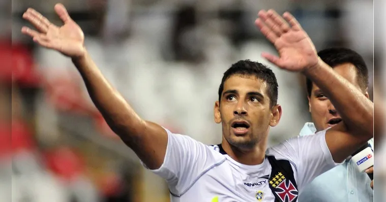 Imagem ilustrativa da notícia Ídolo do Vasco, Grêmio e Sport, Diego Souza se aposenta