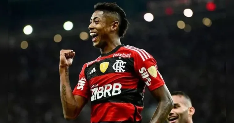 Imagem ilustrativa da notícia Flamengo passa a ter a camisa mais valiosa do Brasil