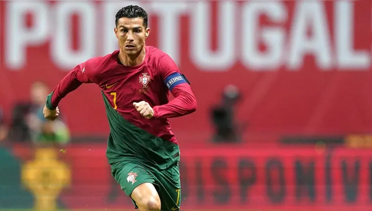 Imagem ilustrativa da notícia Cristiano Ronaldo pode disputar último torneio de seleções