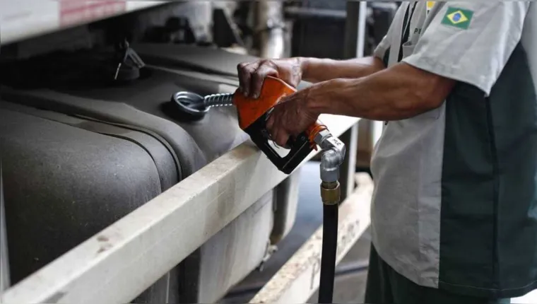 Imagem ilustrativa da notícia Petrobras anuncia redução no preço do diesel
