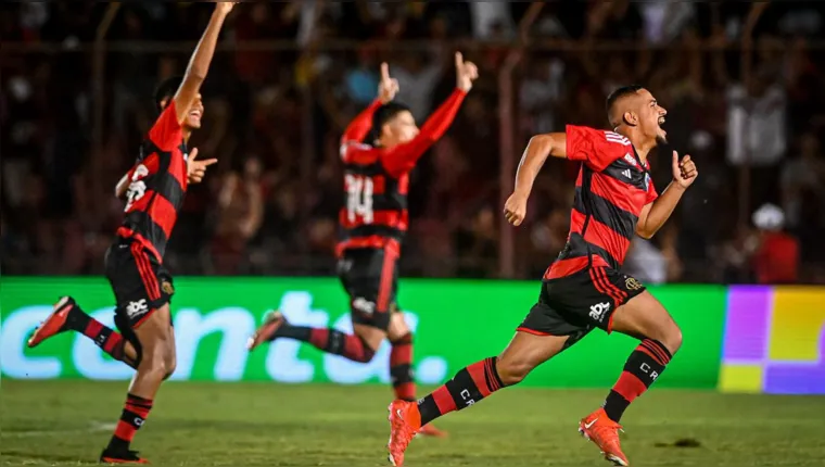 Imagem ilustrativa da notícia Flamengo projeta receita acima de R$ 1 bilhão em 2024