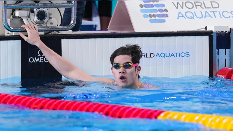 Imagem ilustrativa da notícia Chinês quebra recorde que já foi de brasileiro na natação