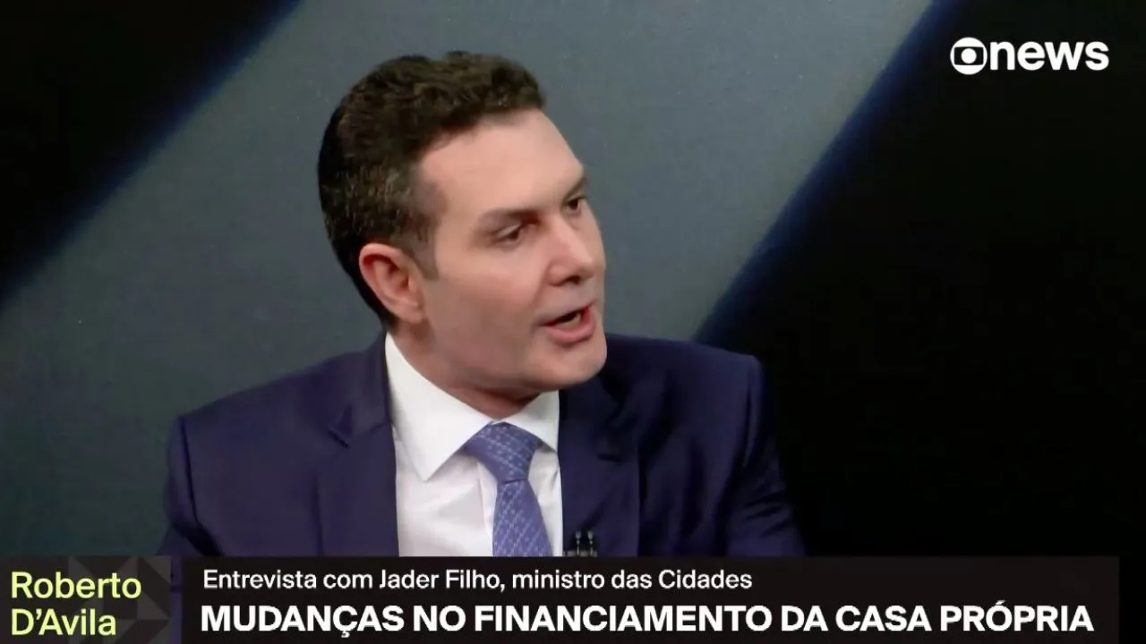 Jader Filho em entrevista ao jornalista, Roberto D'Avila.