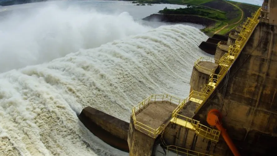 Os dois municípios são vizinhos, e são diretamente atingidos pelo lago de Tucuruí, e conseqüentemente pela Barragem