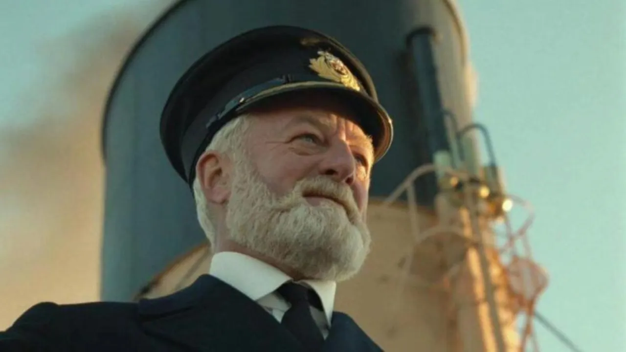 Bernard Hill viveu o Capitão Edward Smith em "Titanic"