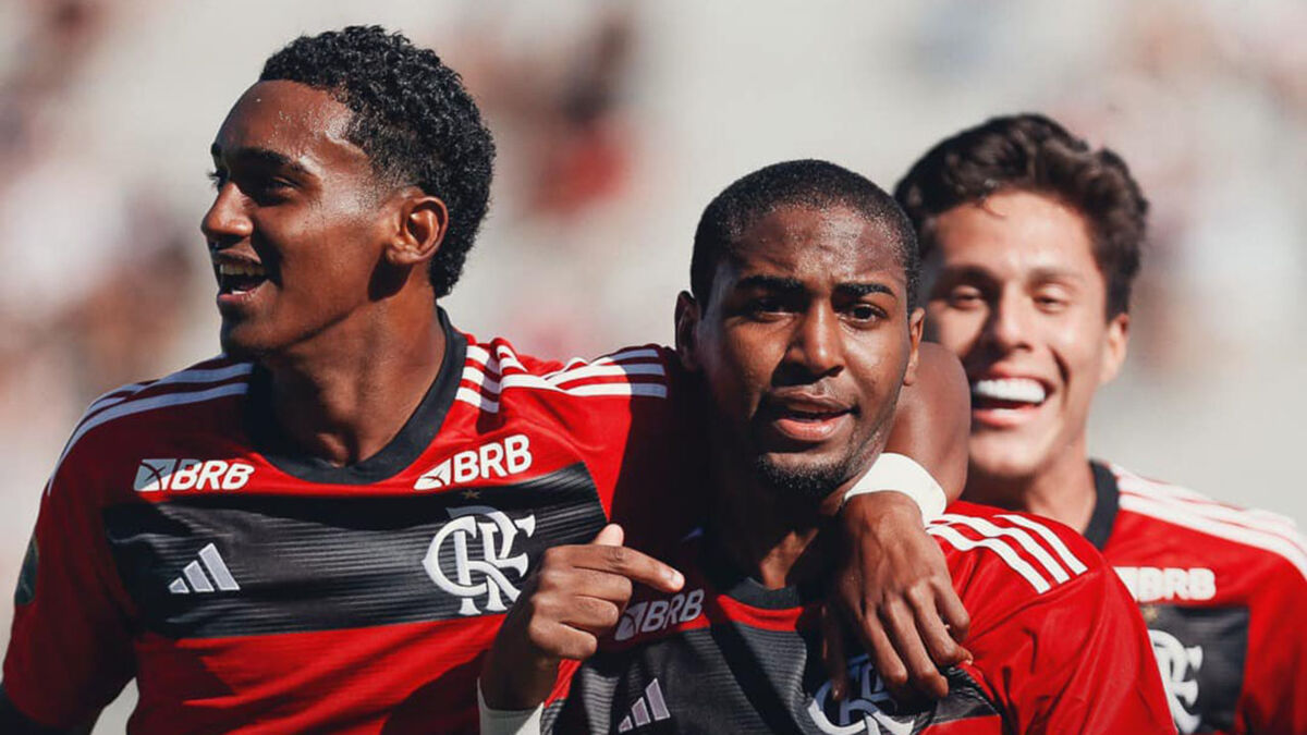 Flamengo vence Boca e leva título da Libertadores sub-20
