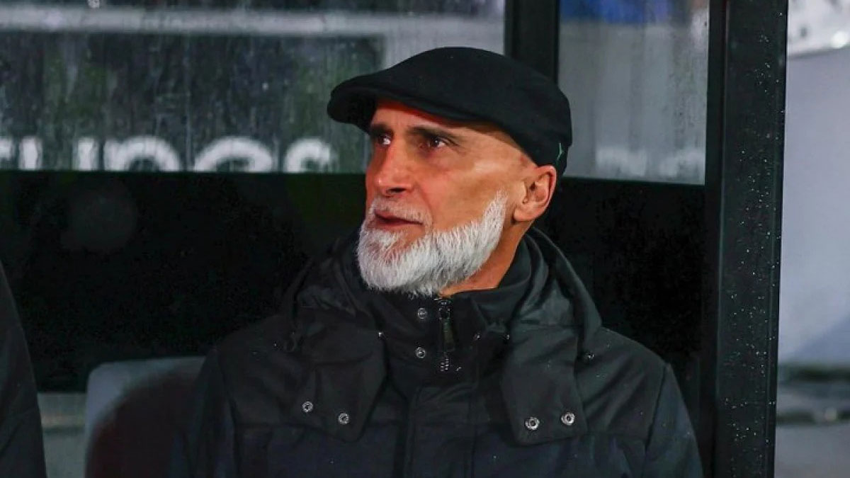 Técnico rescinde com Vitória de Guimarães para assumir Vasco