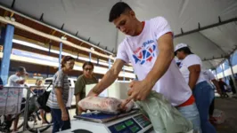 A estimativa é de que sejam comercializadas cerca de 100 toneladas de pescado de várias espécies