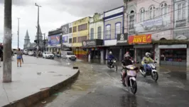 Alerta de chuvas vai até as 10h de terça