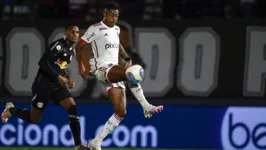 Bruno Henrique não joga contra o Corinthians pelo Brasileirão