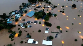 Registro de enchente no Rio Grande do Sul, que já conta com 29 mortes e 60 pessoas desaparecidas.