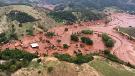 O desastre em Mariana ocorreu em 2015 e matou 19 pessoas.