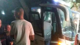 Os bandidos não imaginavam que dentro do ônibus, os passageiros seriam da Polícia Militar