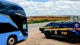 A Polícia Rodoviária Federal (PRF) realizou a prisão de duas pessoas com mandados de prisões em abertos no município de Marabá, no sudeste paraense.