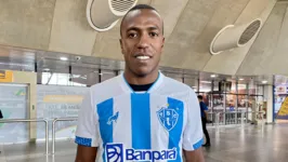 Lateral aciona o Paysandu na justiça do trabalho após deixar o clube, em 2023.