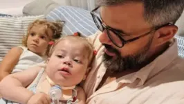 A filha mais nova do ator nasceu com uma condição rara no coração