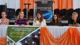 O evento reuniu profissionais da saúde municipal, ACS's, autoridades locais e a população.