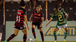 Equipe feminina do Flamengo vem de derrota para o Palmeiras na estreia do Brasileirão Feminino.