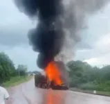 Veículo onde estava a vítima colidiu frontalmente com carreta