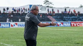 Apesar dos dois gols marcados no Diogão, Hélio dos Anjos pediu paciência da torcida com o atacante Esli García.