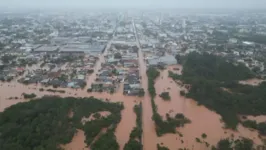 Imagens de drone revelam dimensão da inundação em Venâncio Aires, no Rio Grande do Sul.