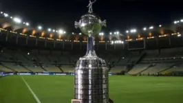 Troféu da Copa Libertadores, principal torneio de clubes da América do Sul.