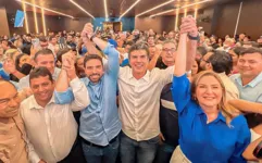 O governador Helder Barbalho anunciou Igor Normando como pré-candidato durante evento de filiação do MDB.