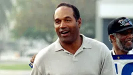 Ex jogador de futebol, ator e acusado de matar a ex-mulher, morre o pôlemico O.J. Simpson