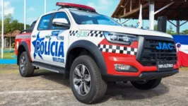 Polícia Militar, juntamente com as polícias Científica e Civil estiveram no local