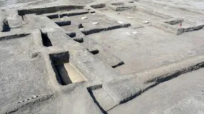 Restos de palácio do faraó Tutmés III foram encontrados por arqueologistas na região do Sinai, no Egito