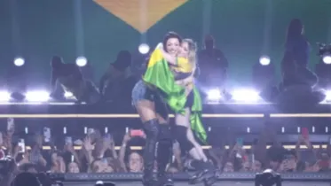 Para celebrar o sucesso do evento, a Rainha do Pop escolheu um vídeo dançando ao lado de Pabllo Vittar.