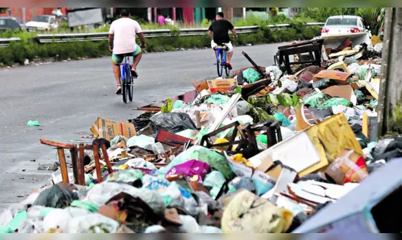 Imagem ilustrativa da imagem Abandono: lixo acumula em Belém e Ananindeua