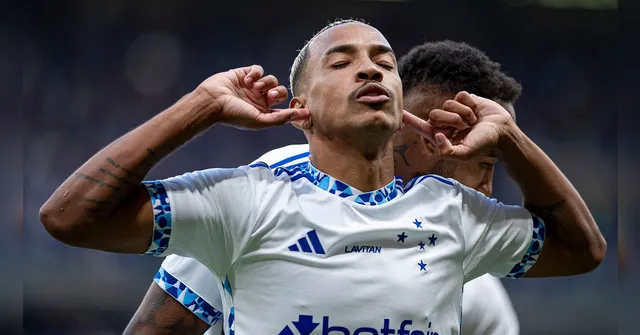 Imagem ilustrativa da notícia Cruzeiro acaba com seca e vence no Brasileirão