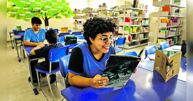 Imagem ilustrativa da notícia Veja o calendário de pagamento da bolsa para o ensino médio