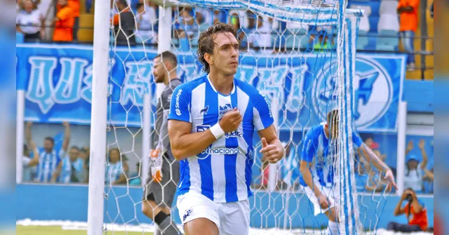 Imagem ilustrativa da notícia Paysandu goleia o Manaus e pega o Remo na semi da Copa Verde