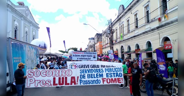 Imagem ilustrativa da notícia Servidores Municipais voltam a protestar no Ver-o-Peso