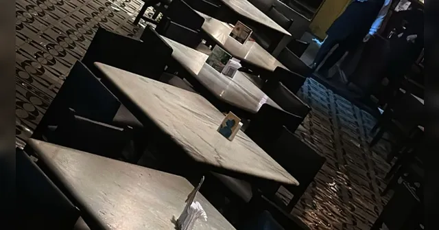 Imagem ilustrativa da notícia Chuva forte deixa restaurante Roxy Bar alagado em Belém