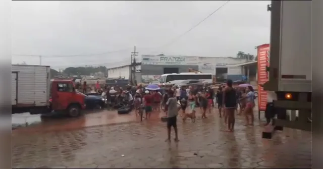 Imagem ilustrativa da notícia Vídeo: manifestantes fecham BR-316 após decisão judicial