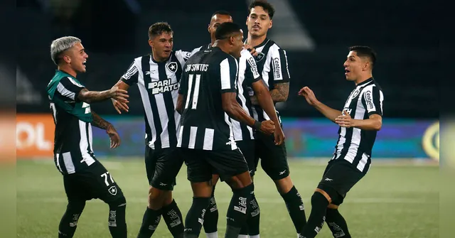 Imagem ilustrativa da notícia Botafogo atropela Juventude com goleada no Nilton Santos