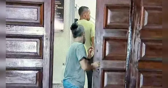Imagem ilustrativa da notícia Jornalista detalha rotina de Robinho na penitenciária