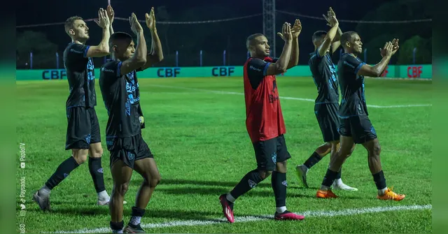 Imagem ilustrativa da notícia Matheus admite má atuação do Paysandu: "Temos que melhorar"