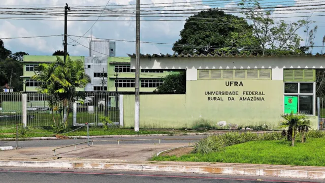 Imagem ilustrativa da notícia Ufra vai contratar professores com salários de até R$ 11 mil