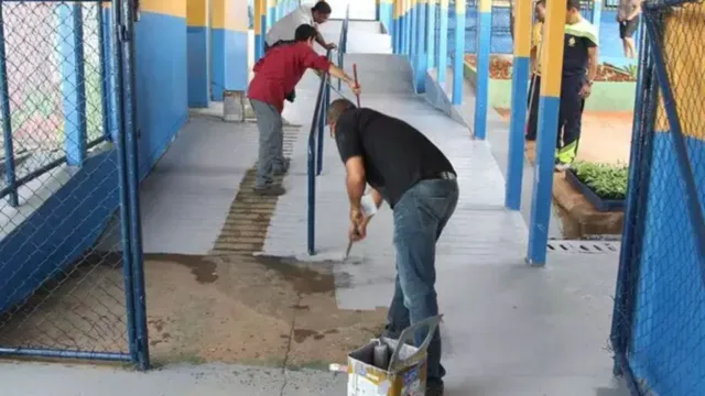 Imagem ilustrativa da notícia Governo promete retomar obras de educação paralisadas