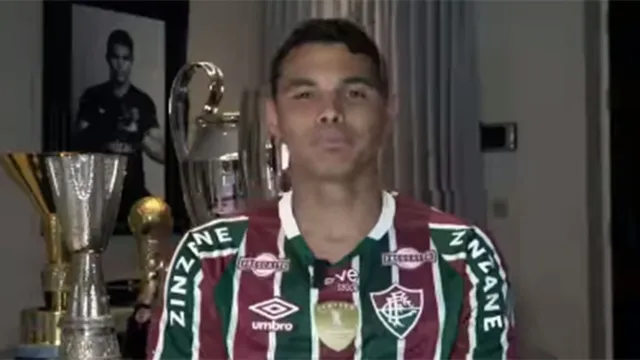 Imagem ilustrativa da notícia Ele voltou! Thiago Silva é contratado pelo Fluminense